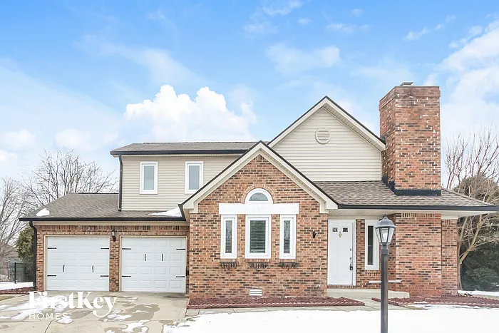 751 Sundisk Ct photo 1
