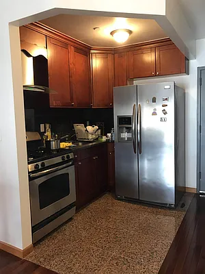 Sold by E Realty International Corp | media 3