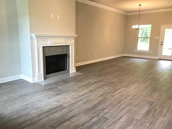 5th image of 51 Leatherwood Creek Dr