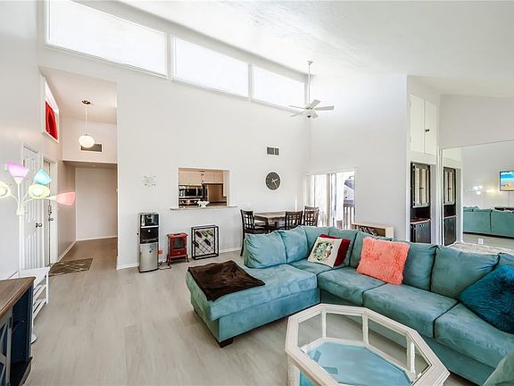 5th image of 722 White Pine Tree Rd #82