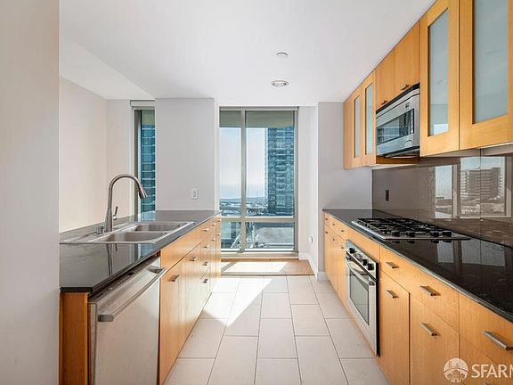 5th image of 355 1st St Unit 1603