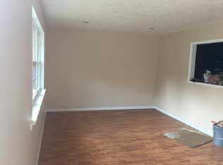 976 King James Dr, Morrow, GA 30260