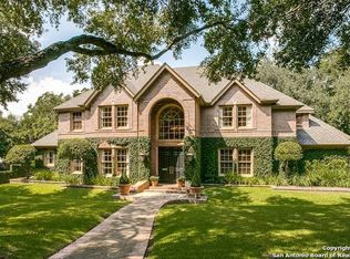 360 Paseo Encinal St, Olmos Park, TX 78212