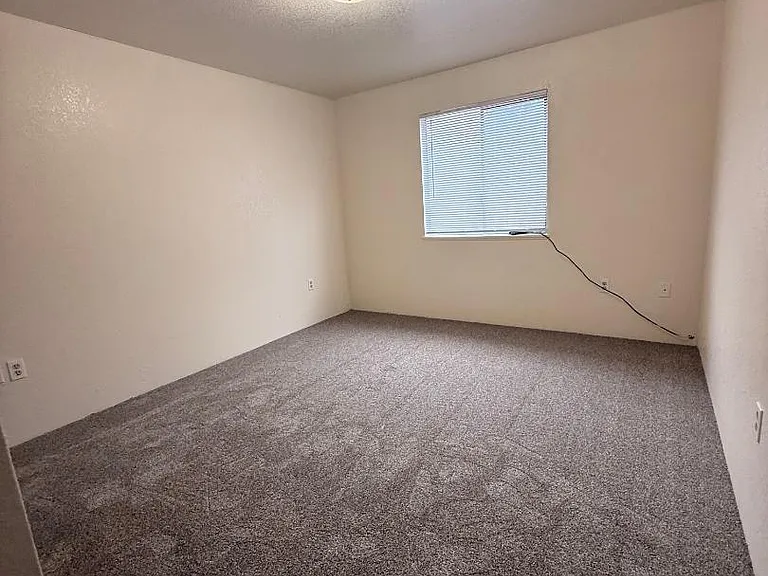 2218 David Way #D — Photo 6