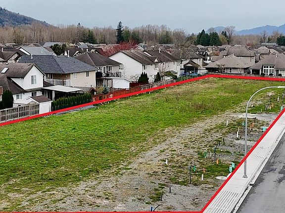 4th image of 44654 Vandell Dr