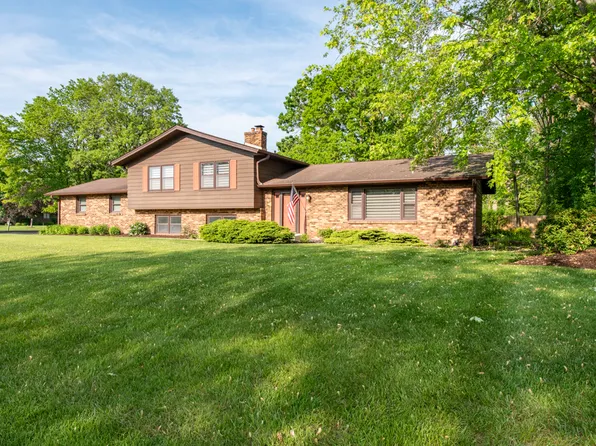 1401 Funderburk Dr, Winthrop Harbor, IL 60096
