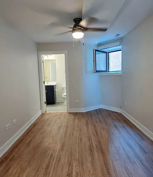 2230 W Wilson Ave — Photo 20