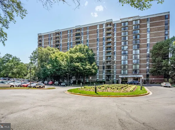 2300 Pimmit Dr APT 817, Falls Church, VA 22043