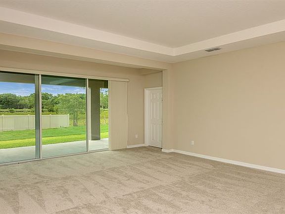 3rd image of 1849 Westerham Ave