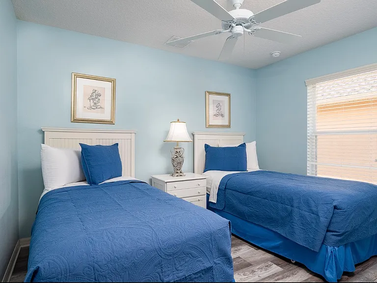 2178 Royal Ridge Dr — Photo 9