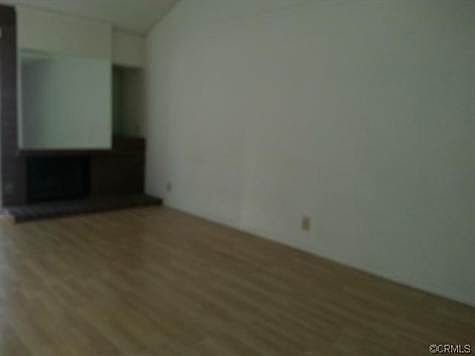 3rd image of 23045 Paseo De Terrado Unit 2