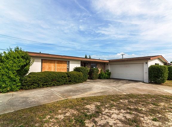 2nd image of 190 Carissa Dr