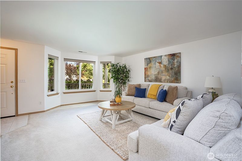 5th image of 306 Williams Blvd NW