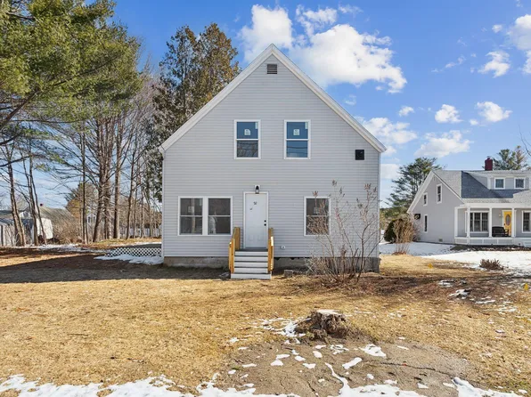 92 Grove Street, Lewiston, ME 04240