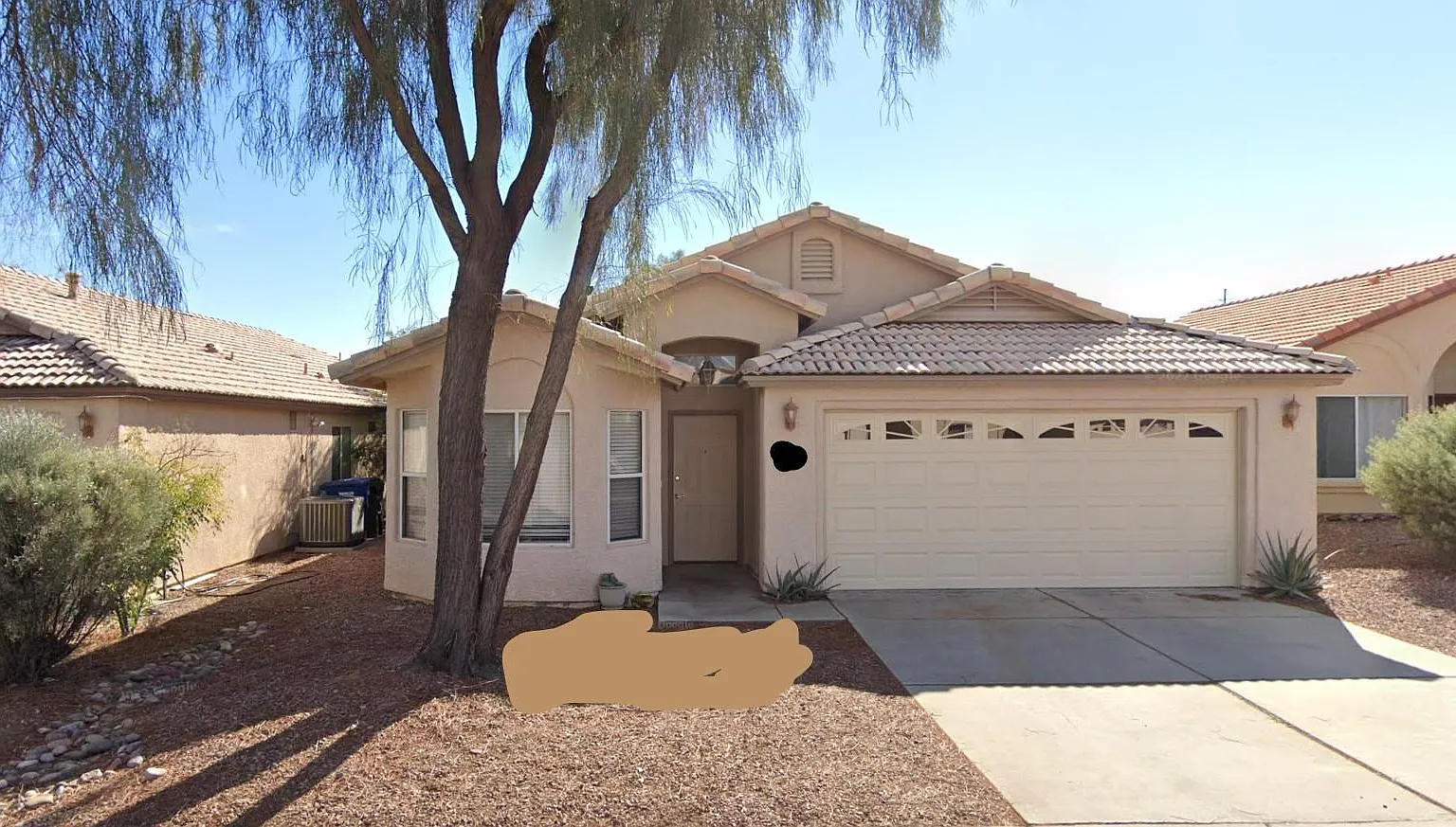 2381 W Silverbell Tree Dr — Photo 2