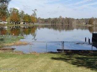 122 Skinner Lake Rd, Hawthorne, FL 32640