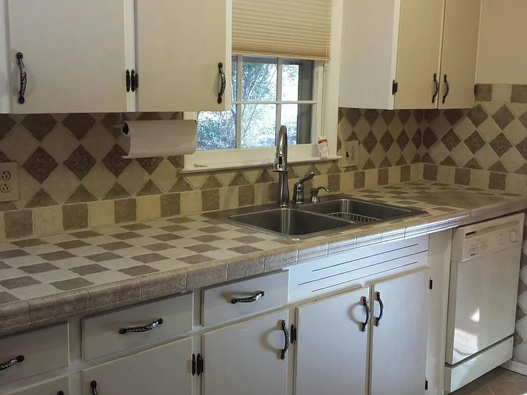 174 Boiling Springs Cir — Photo 10