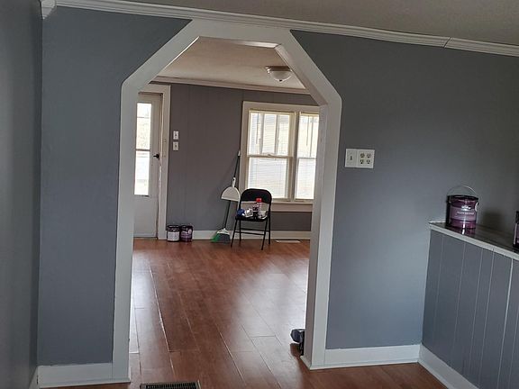 Dining room / living room