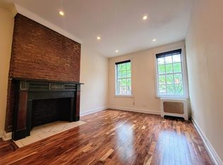 494 Hudson St #W, New York, NY 10014