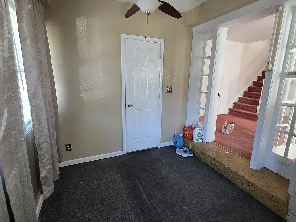 143 Overhill Rd