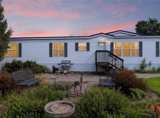 110 Montana Ln, Clifton Springs, NY 14432