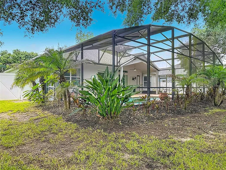 2947 Majestic Isle Dr — Photo 37