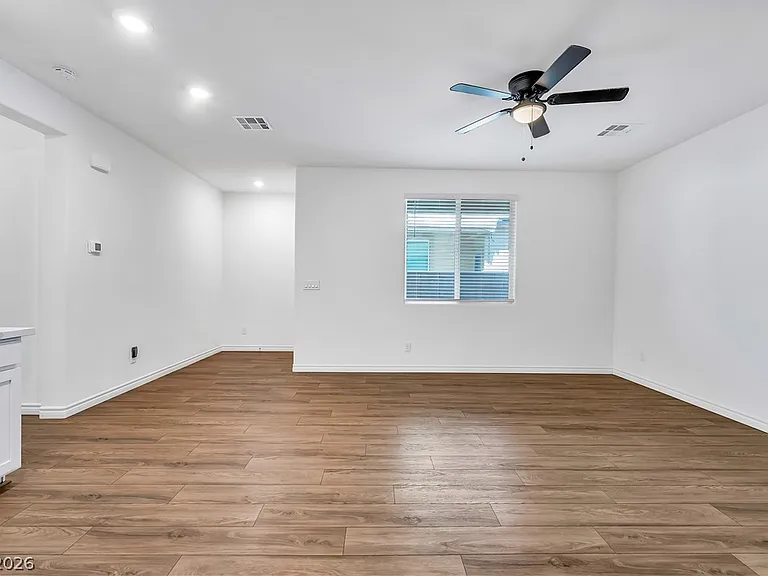 1611 Dire Wolf Ave — Photo 50