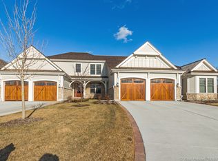 1685 Elderberry Ct, Lake Forest, IL 60045