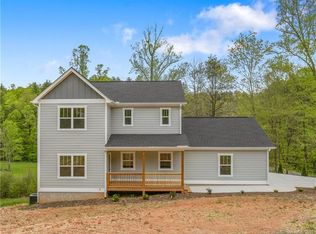 52 Ivywood Rd, Weaverville, NC 28787
