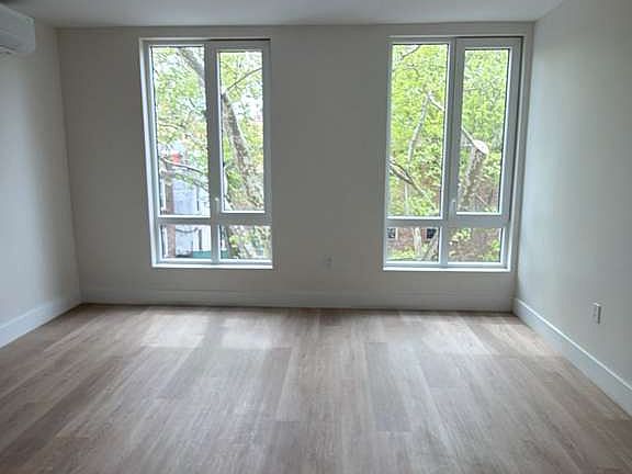 5th image of 600 Linwood St #3A