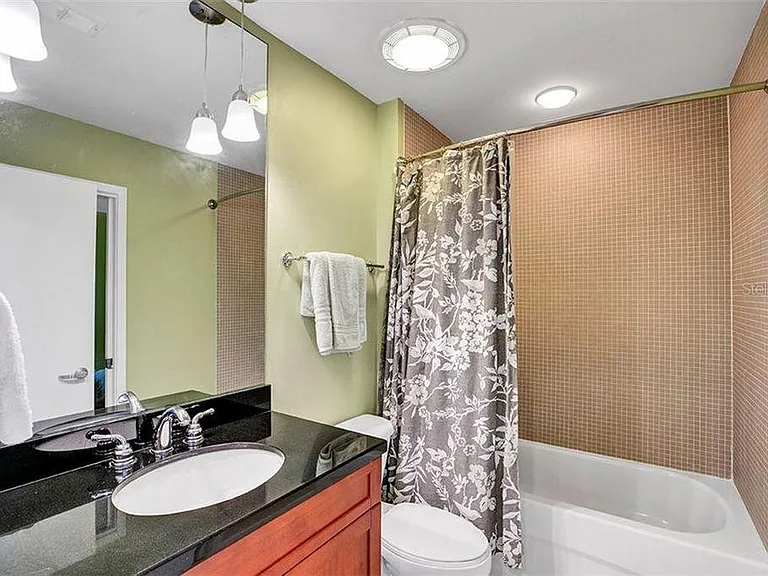 525 E Jackson St #607 — Photo 19
