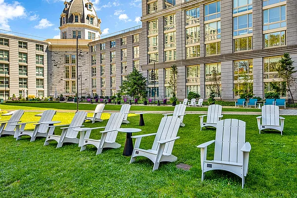 Rented by Bozzuto Management | media 18