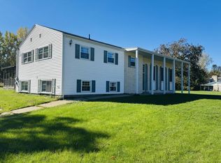 1725 Parkway Dr, Caro, MI 48723