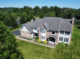 14 Windy Heights Rd, Califon, NJ 07830