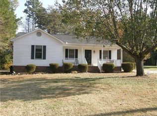 1401 Whispering Pines Dr, Concord, NC 28025