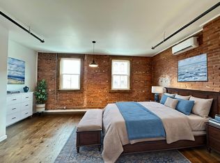 144 High St, Holyoke, MA 01040