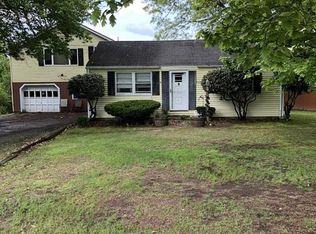 25 Fred Jackson Rd, Southwick, MA 01077