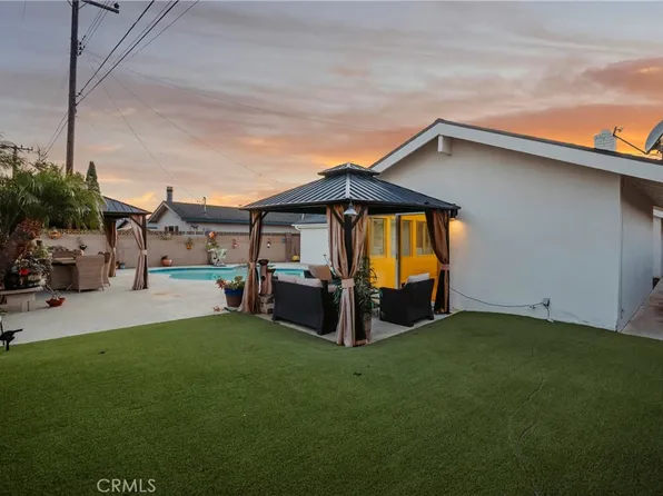 18700 Redwood St, Fountain Valley, CA 92708