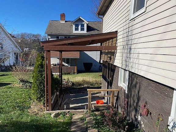 3rd image of 908 Harrison Ave