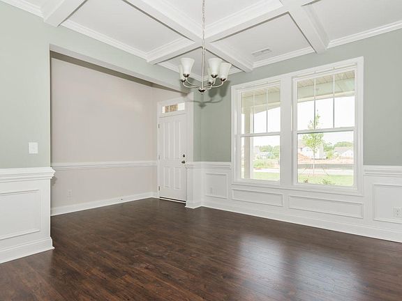 004 Dining Room Compressed