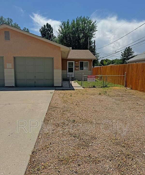 1st image of 1608-1610 W Summit Ave