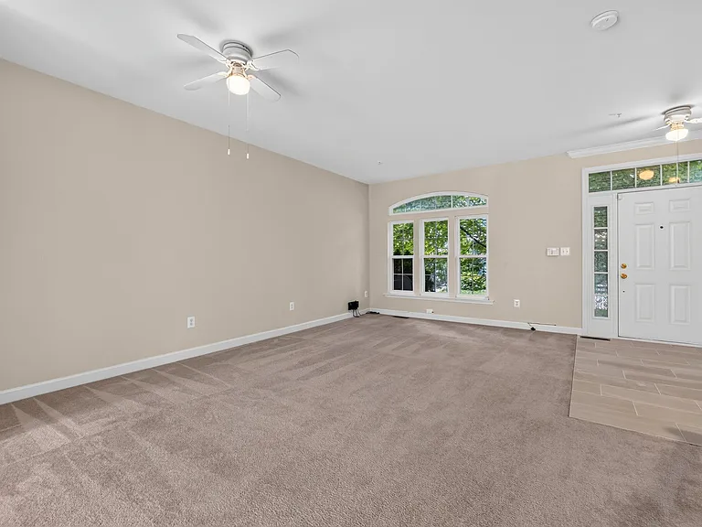 13013 Saint Clair Rd — Photo 6