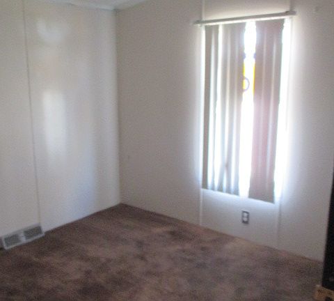 5th image of 49481 South Dr
