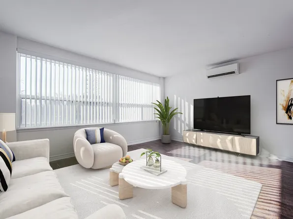 587 Avenue Rd, Toronto, ON M4V 2K3