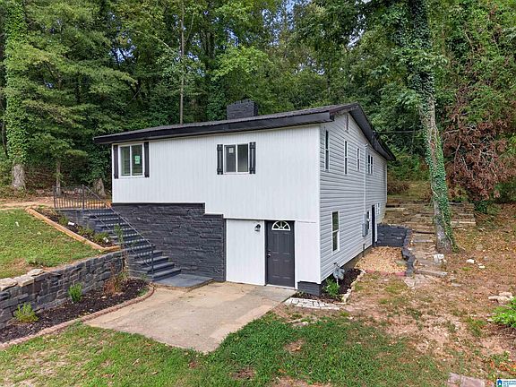 2nd image of 831 Blue Ridge Dr