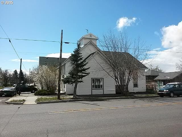 2nd image of 400 W Broadway St