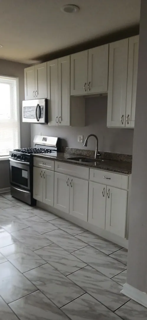 3213 The Alameda - 2 — Photo 1