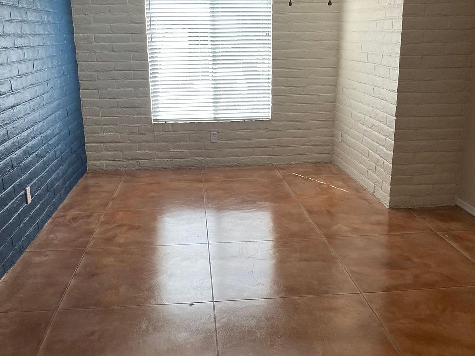 Hugh bedroom