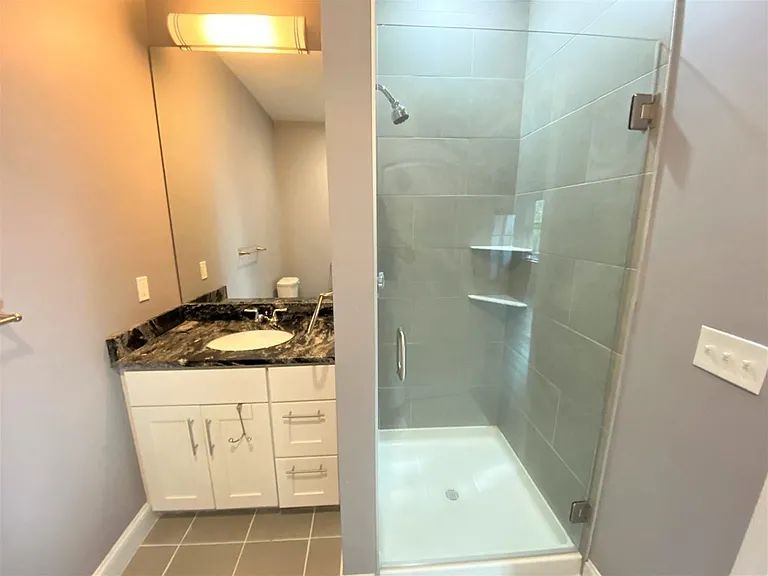 41 Saratoga St #4E — Photo 8