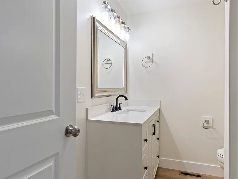 116 Winchester Dr — Photo 27